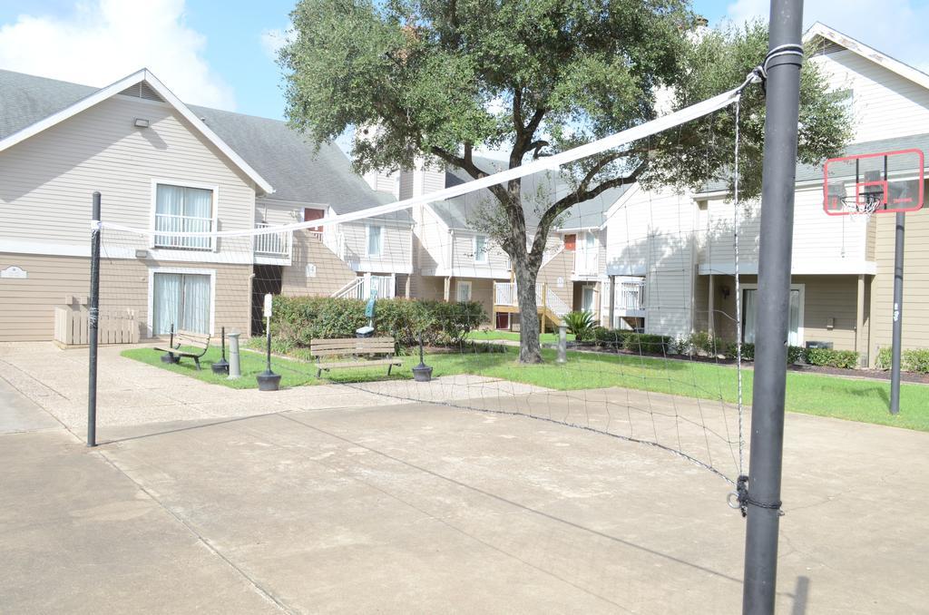 Aparthotel Moody Manor Houston Exterior foto